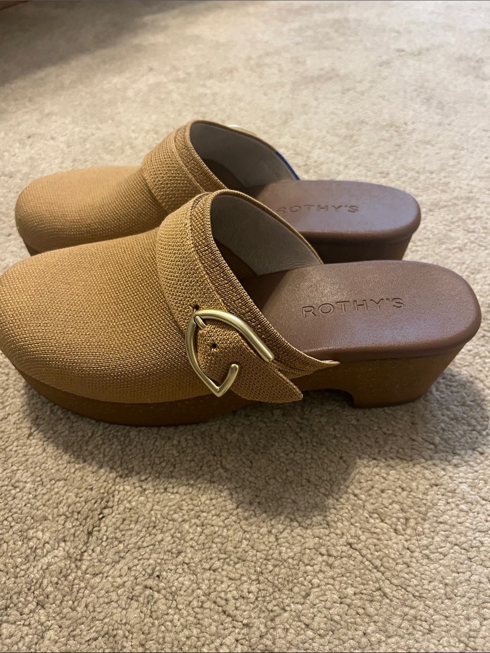 Rothy's Women’s The Classic Buckle Clog Butternut size 8 Tan Knit Mules - Picture 5 of 7